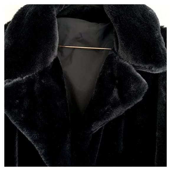 Kensie Black Faux Fur Teddy Coat with White Sleeve Bands - Picture 4 of 6